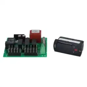 Kontroler części Brooks-Parts CAREL PJEZC8I040 - 230V, 4 wyjścia przekaźnika i wyświetlacz zdalny.