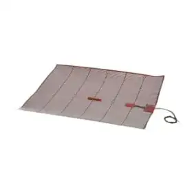 Lämmityselementti silikoni 800W 230V - 580 mm x 480 mm, termostaatin automaattisella palautuksella ja kaapeleilla (Angelo Po Kyl