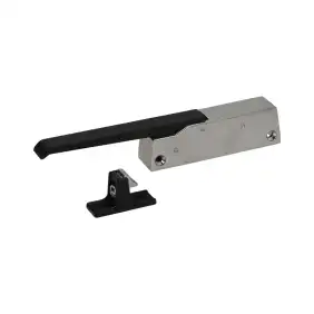 RH-LH Lås uten lås 5240/3L – 205×28 mm, senteravstand 104 mm