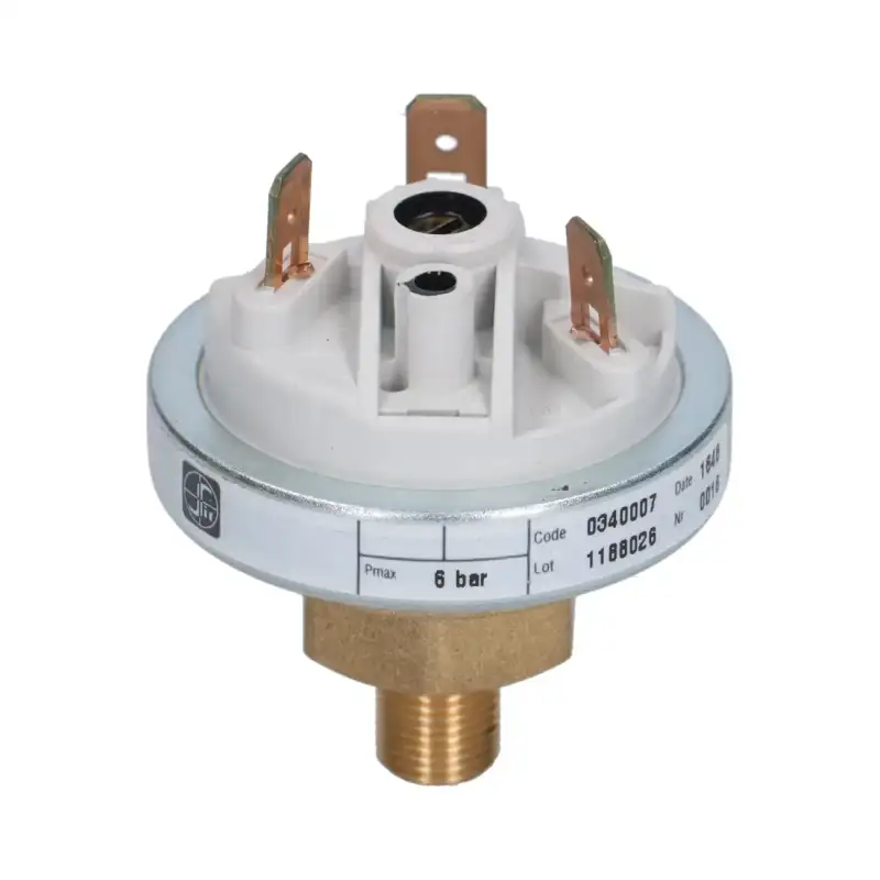 Ugnstryckbrytare 0,35–0,50 Bar 6 A 250 V – Tillverkad i Italien