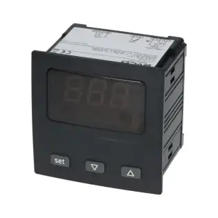 EV9411 Digital Thermoregulator – 96×96 mm Panel