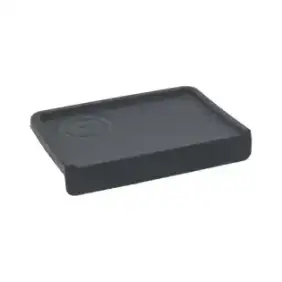 Rocket Espresso Rubber Tamper Mat RA99906072 - حصيرة مطاطية لضغط القهوة مع حواف - تحتوي على فتحة للصندوق