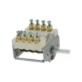 Interruptor selector de EGO 4941015300 de 0 a 1 posición 16A 250V eje en D de 6x4.6 mm.
